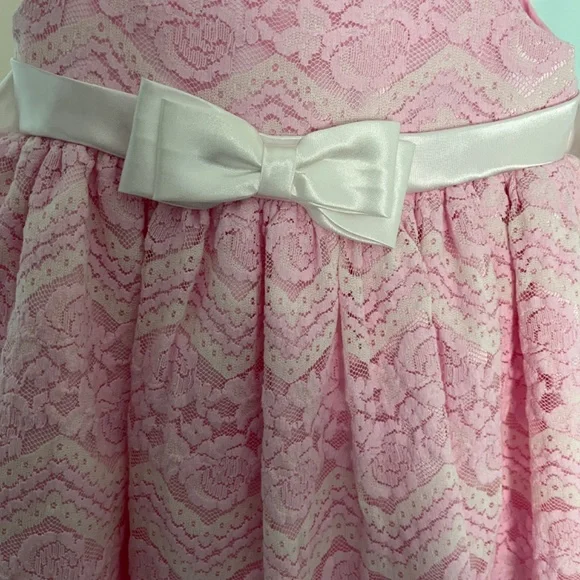 Pink lace dress for girls or baby 18 M - Picture 4 of 4